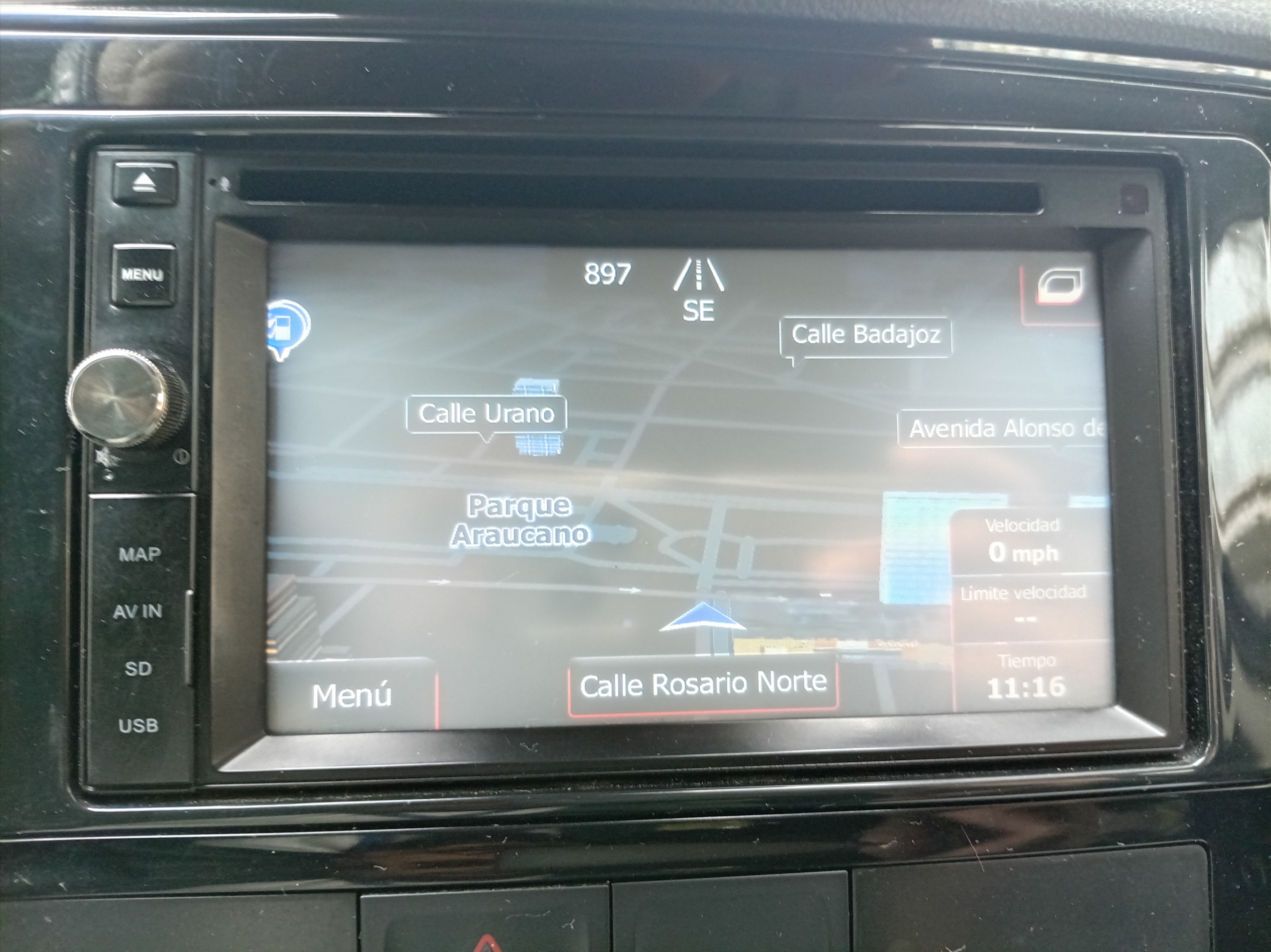 Mitsubishi OUTLANDER 9