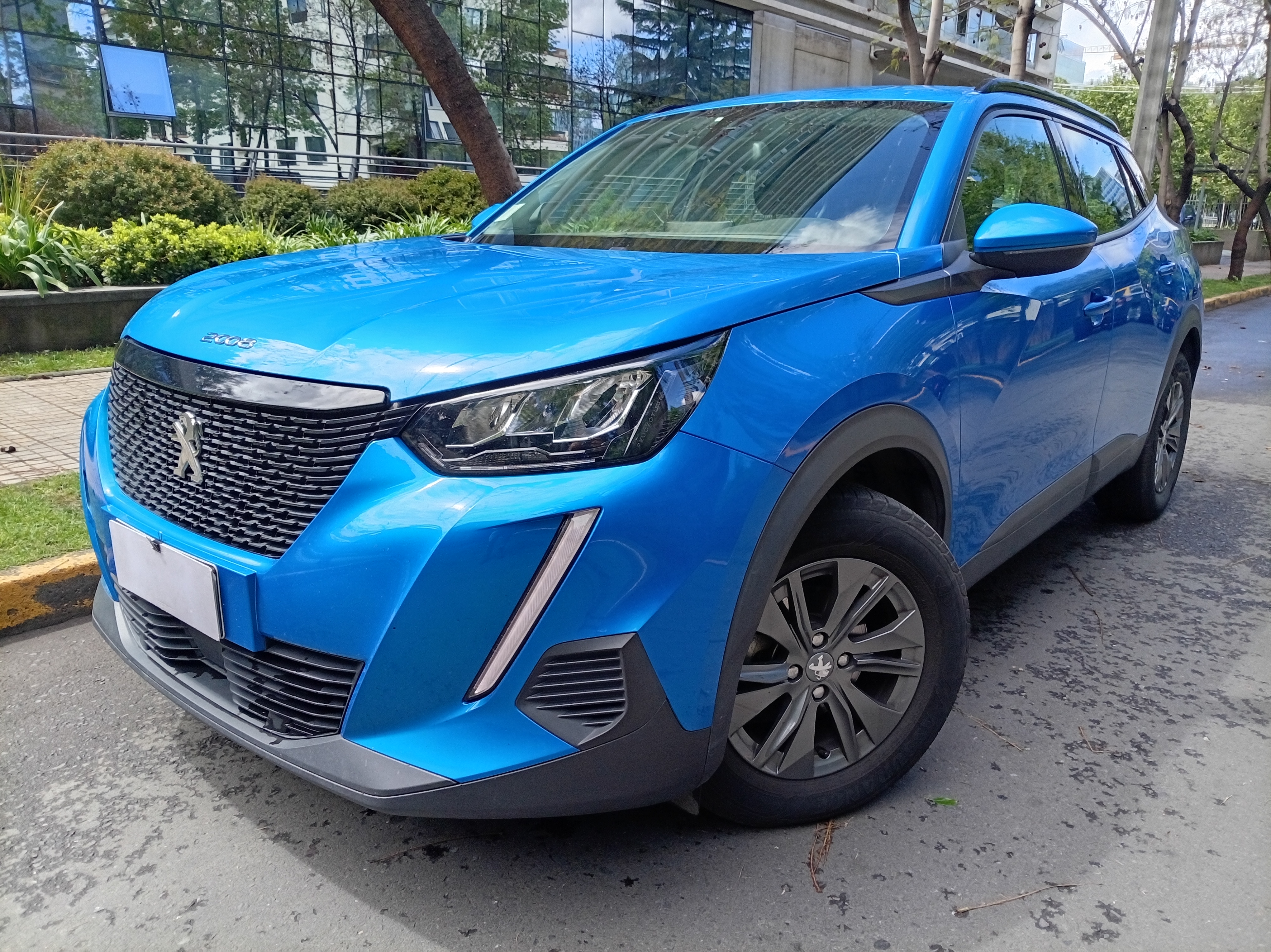 Peugeot 2008 1.5 ACTIVE BLUEHDI 100 DIESEL 4X2 MT 5P 2022, foto 1 de 20