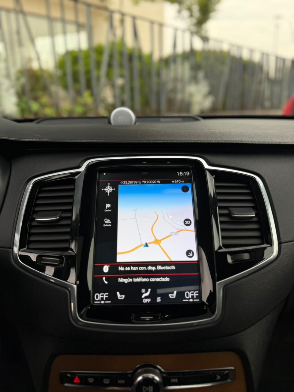 Volvo XC90 11
