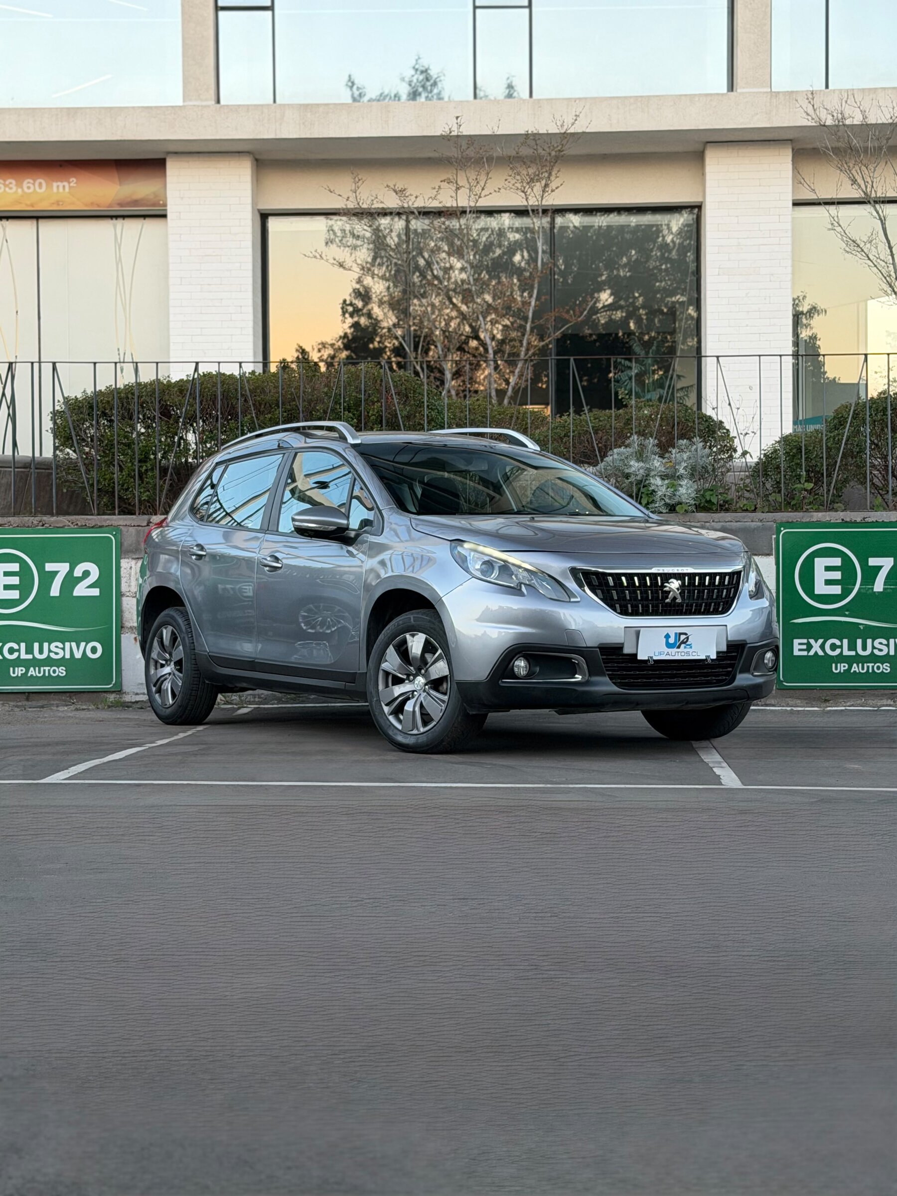 Peugeot 2008 3
