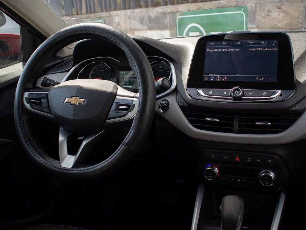 Chevrolet Onix 5