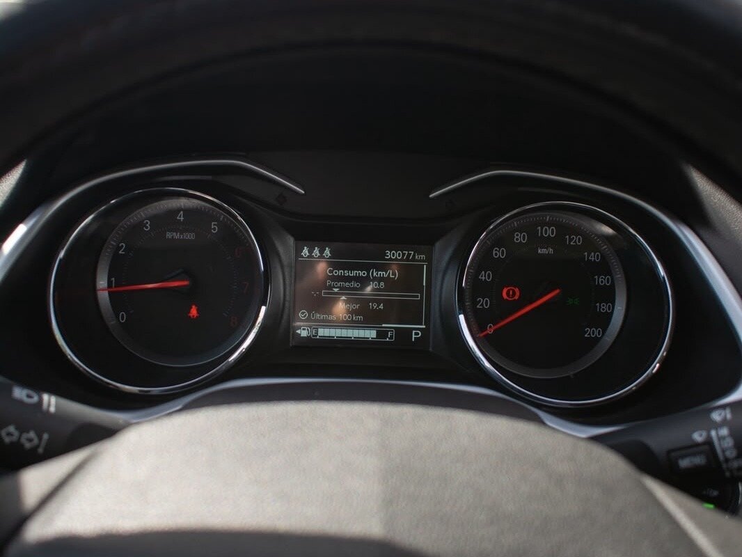 Chevrolet Onix 6