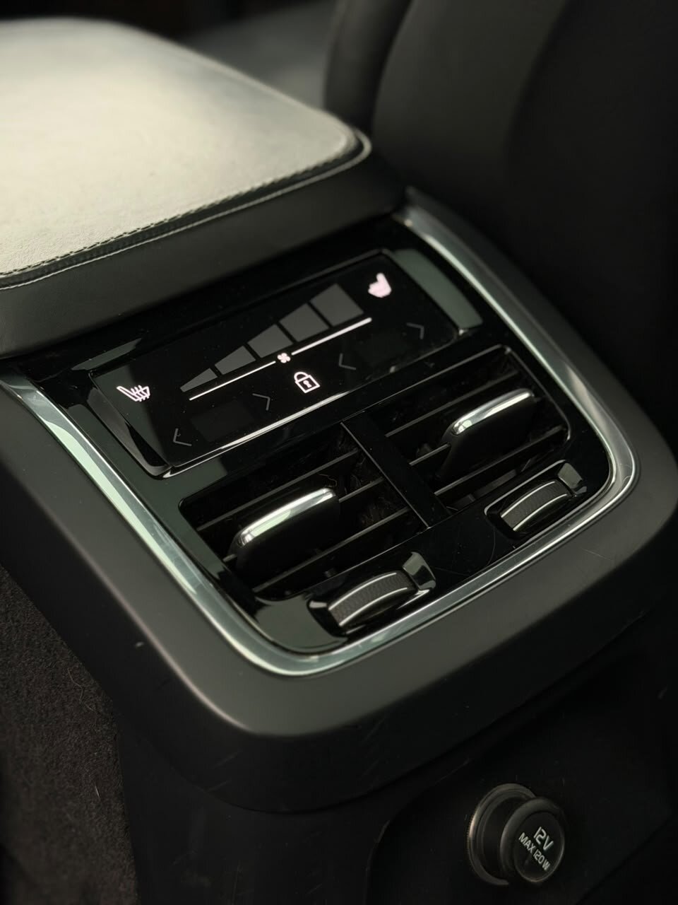 Volvo XC90 18